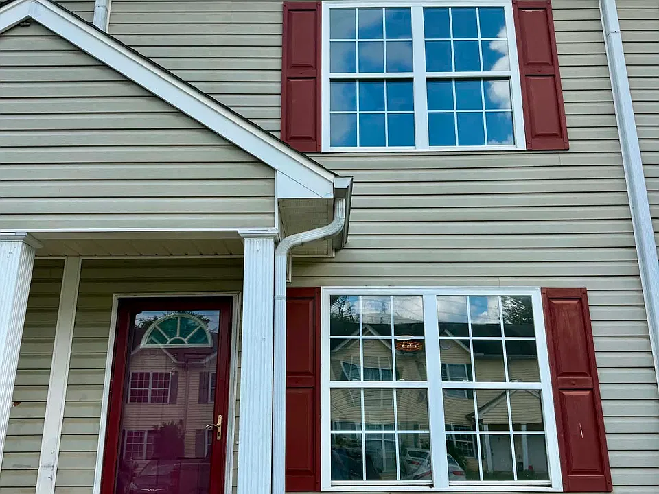 74 Buff St