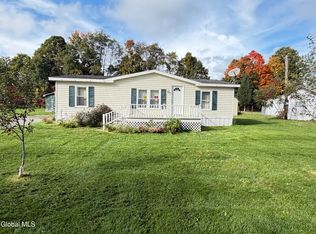 9 Spring Valley Lane, Cambridge, NY 12816