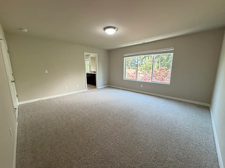 9229 5th Dr SE — Photo 9