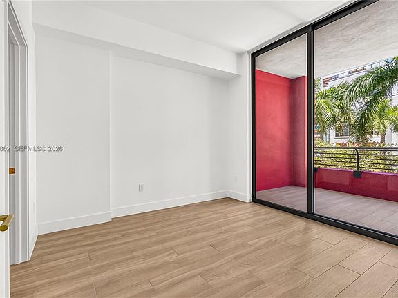 4th image of 90 NE 32nd St #209