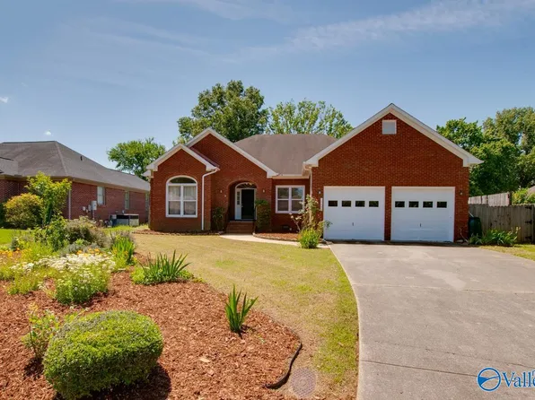 1102 Chesterfield Rd SE, Huntsville, AL 35803