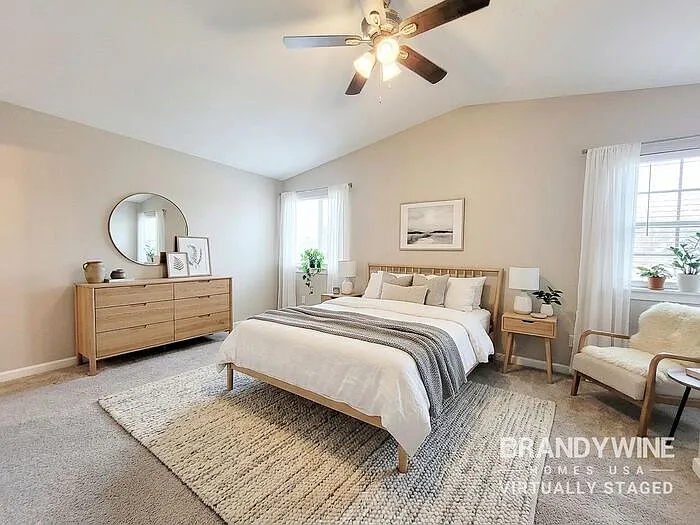 605 Woods Crossing Ln — Photo 8