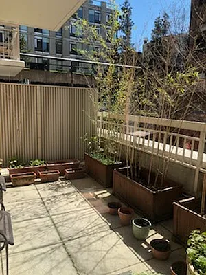 Rented by R New York | media 4