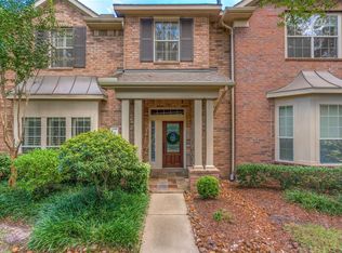 35 Medley Ln, Spring, TX 77382