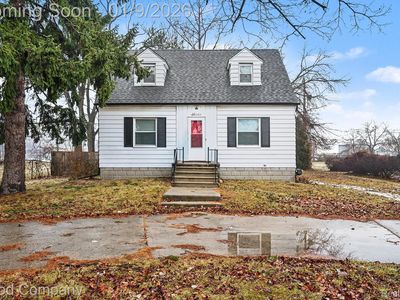 20781 Fifteen Mile Rd, Clinton Township, MI, 48035