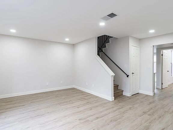 2nd image of 4776 Bancroft St #2