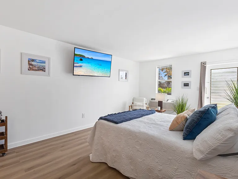 1392 Henderson Creek Dr #2 — Photo 8
