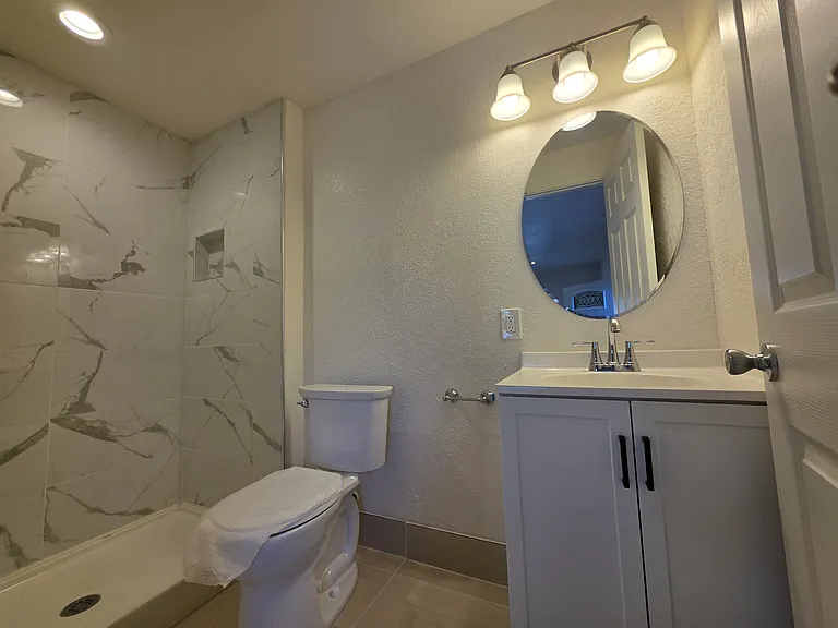 1624 Saralynn Dr #B — Photo 8