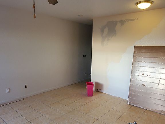 5th image of 8260 Clayton Ct
