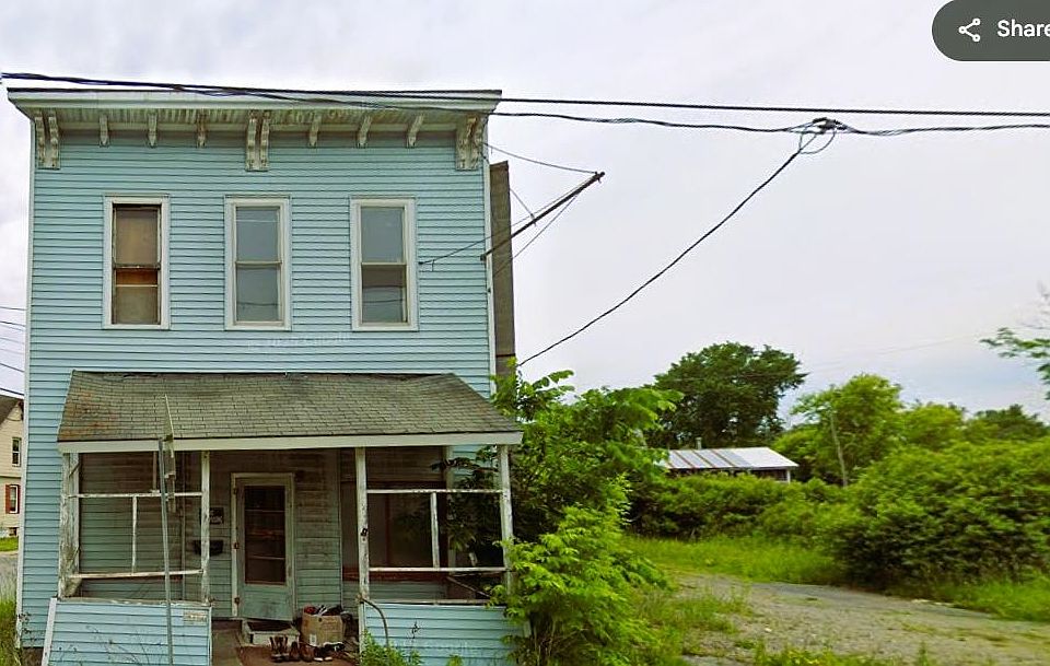 1st image of 311 W Main St