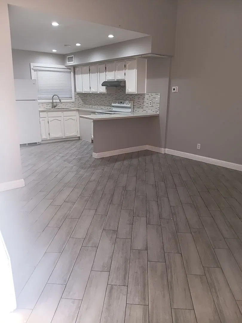 Coming Soon!! 12/3/2026 Adorable 1 Bed/1 Bath/ 1 Car — Photo 3