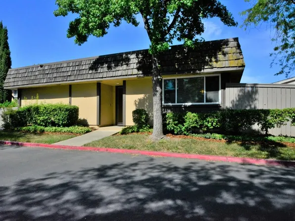 5136 Greenberry Dr, Sacramento, CA 95841