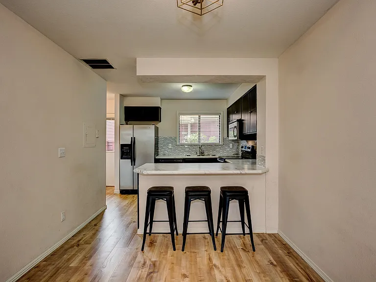 3036 S Betsy Ross Ln — Photo 6