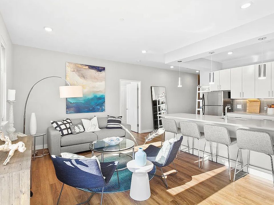 Living Room & Kitchen
