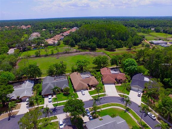 4th image of 3130 Glenridge Dr