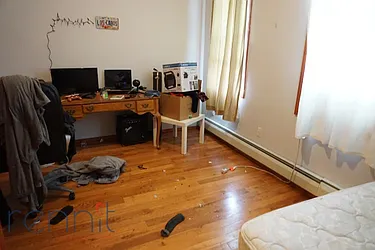 Rented by Rennit Inc.