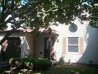 1st image of 2389 Linden Dr