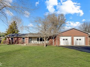 5772 W Gallagher Dr, Greenwood, IN 46142