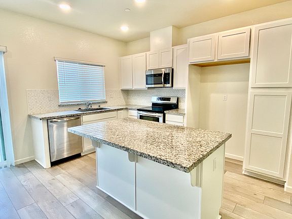 2nd image of 3715 Rynders Way