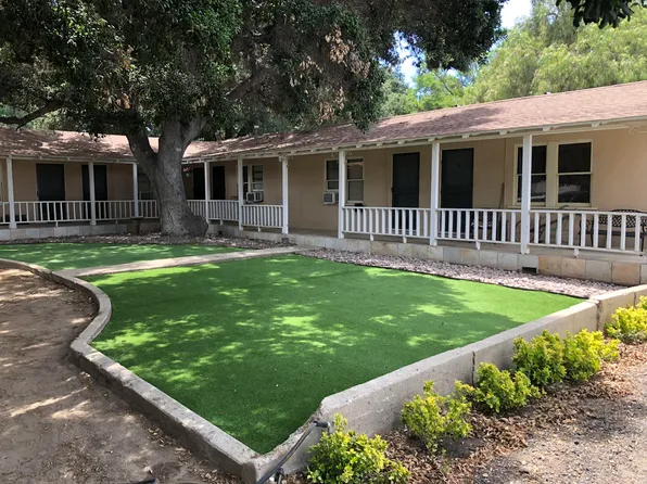 21250 Simay Ln, Newhall, CA 91321