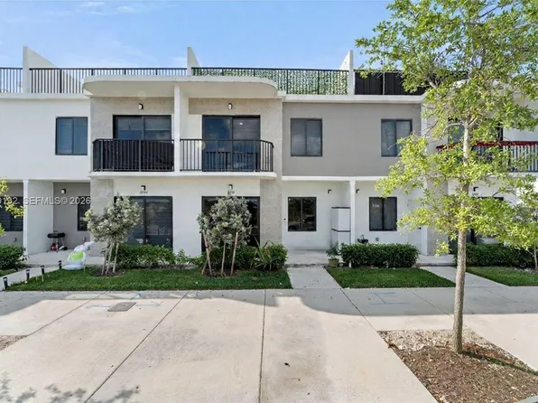 14590 SW 260th St, Homestead, FL 33032