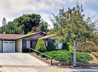 1353 Panorama Ridge Rd, Oceanside, CA 92056