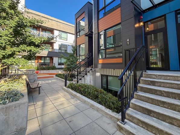 3 bedroom rental in Vancouver — photo 2