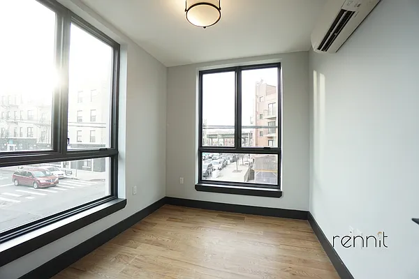 Rented by Rennit Inc. | media 26