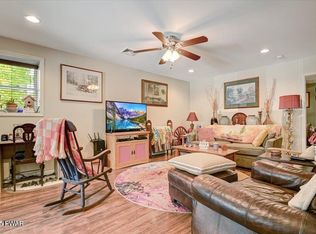 186 Ledgedale Rd UNIT 4, Lake Ariel, PA 18436