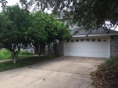 2nd image of 207 W 17th St