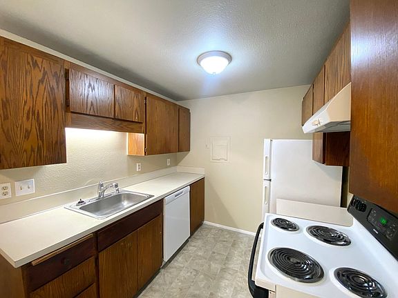 5th image of 12615-12623 Lincoln Ave SW #193
