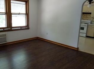 1292 W Station St #3, Kankakee, IL 60901