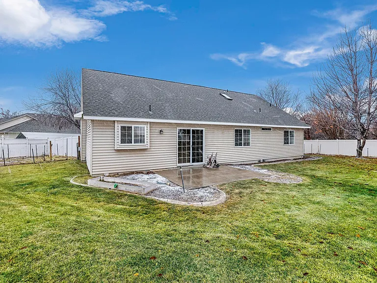 314 Shadetree Trl — Photo 28