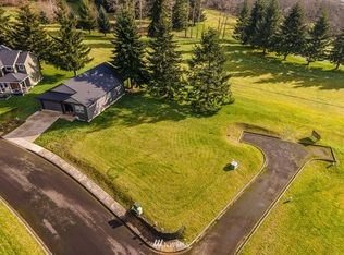 3 Linquist Ln, Cathlamet, WA 98612