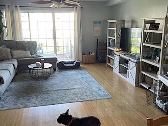 5th image of 19201 Vista Ln APT C7