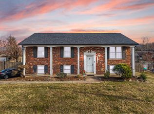224 Circle Dr, Morehead, KY 40351