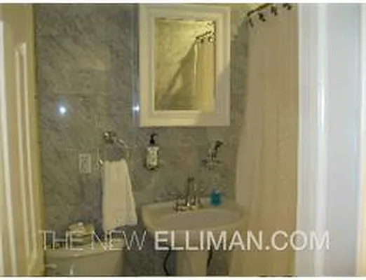 Rented by Douglas Elliman | media 24