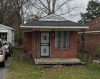 1st image of 1544 Pillow St