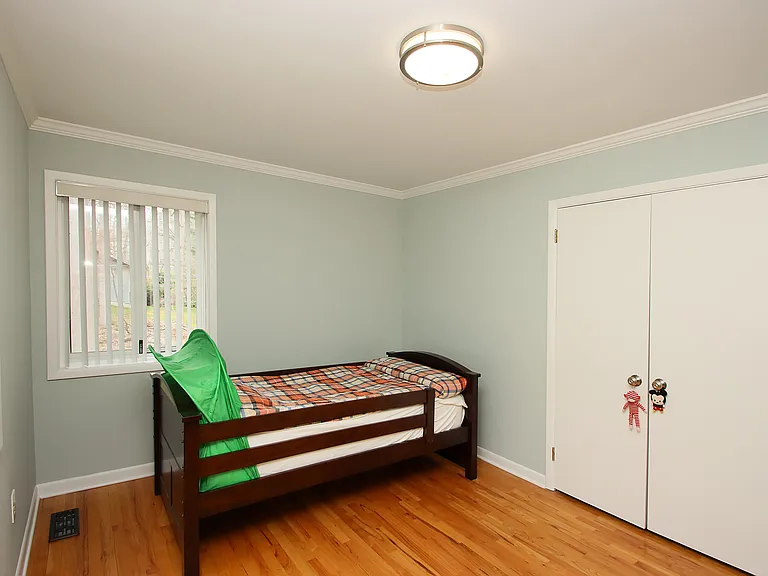 78 Sturbridge Rd — Photo 28