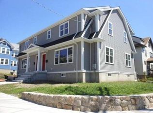 3 Oakley Rd, Watertown, MA 02472