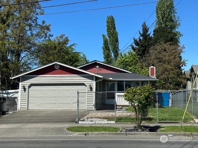 117 E 96th Street, Tacoma, WA, 98445