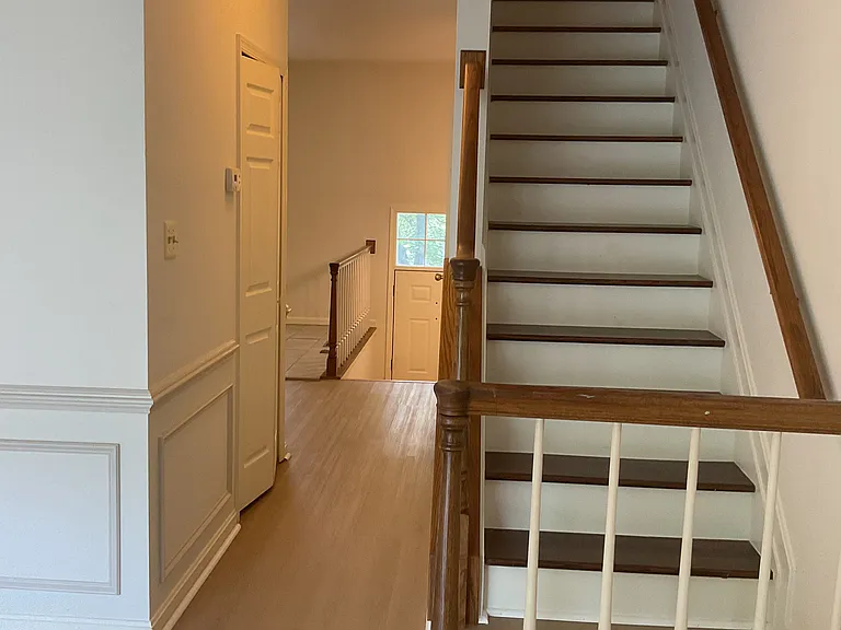 28 Tenby Ct — Photo 11