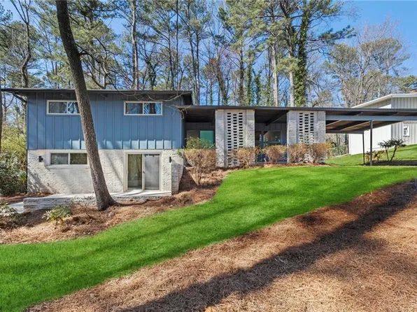 3732 Summitridge Dr, Atlanta, GA 30340