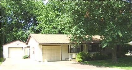 2nd image of 7344 Acorn Dr
