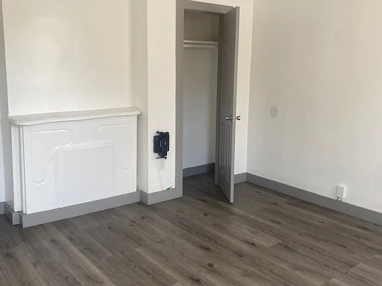 158 Summit Ave #1R — Photo 3