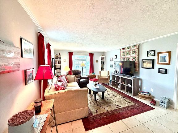 4th image of 7900 Westheimer Rd APT 103