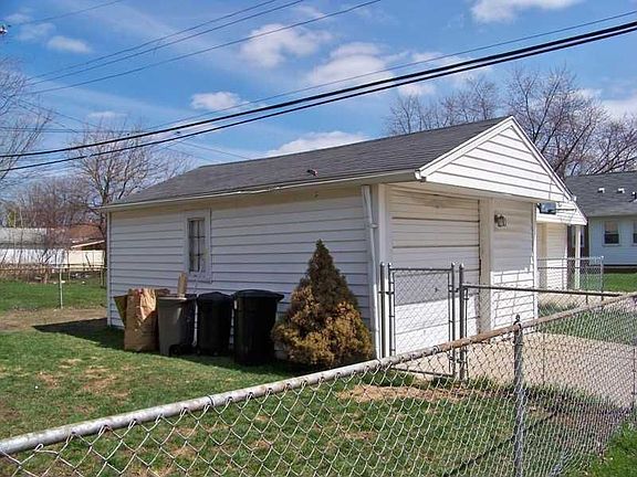 4th image of 7877 Kolb Ave