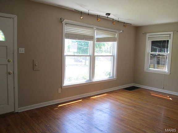 4th image of 8139 Canton Ave