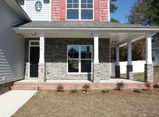 6040 Ecru Ct, Fayetteville, NC 28314