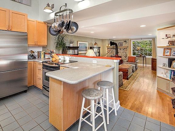 Kitchen & Living Room